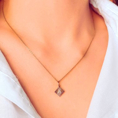 Lüks Altın ve Elmas Mücevher