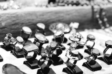 Lüks Altın ve Elmas Mücevher