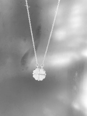 Lüks Altın ve Elmas Mücevher