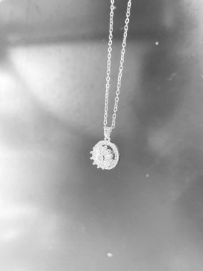 Lüks Altın ve Elmas Mücevher