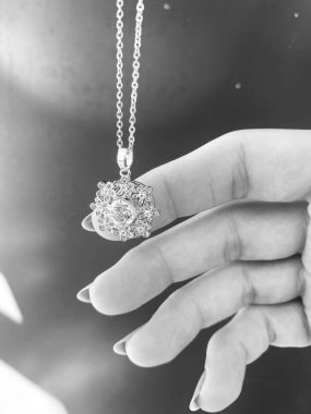 Lüks Altın ve Elmas Mücevher