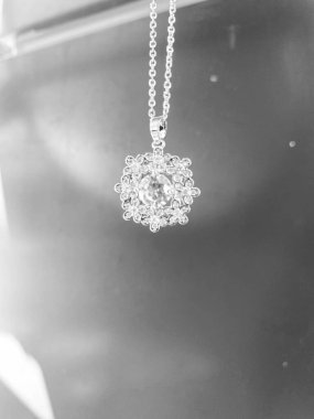 Lüks Altın ve Elmas Mücevher