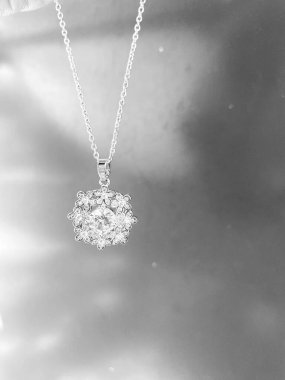 Lüks Altın ve Elmas Mücevher