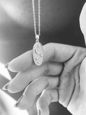 Lüks Altın ve Elmas Mücevher