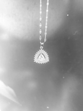 Lüks Altın ve Elmas Mücevher