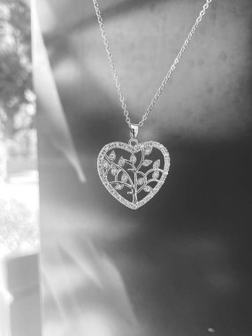 Lüks Altın ve Elmas Mücevher