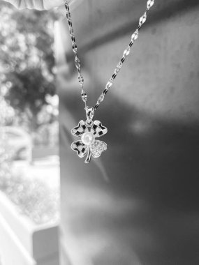 Lüks Altın ve Elmas Mücevher