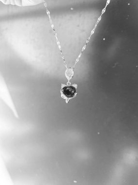 Lüks Altın ve Elmas Mücevher