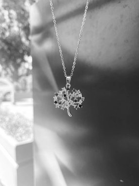 Lüks Altın ve Elmas Mücevher