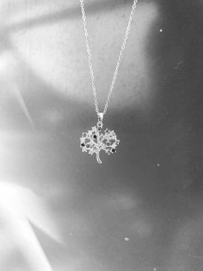 Lüks Altın ve Elmas Mücevher