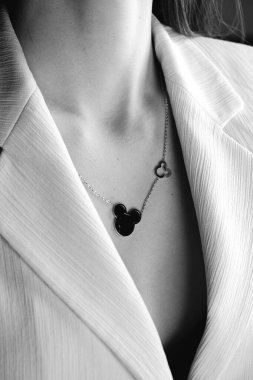 Lüks Altın ve Elmas Mücevher