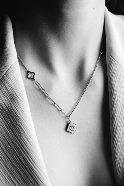 Lüks Altın ve Elmas Mücevher