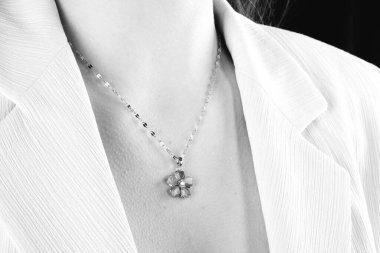 Lüks Altın ve Elmas Mücevher