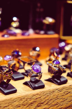 Lüks Altın ve Elmas Mücevher