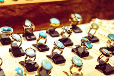 Lüks Altın ve Elmas Mücevher