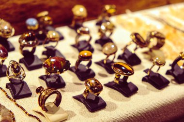 Lüks Altın ve Elmas Mücevher