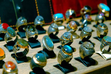 Lüks Altın ve Elmas Mücevher