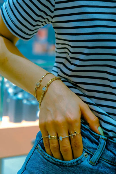 Lüks Altın ve Elmas Mücevher