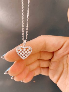 Lüks Altın ve Elmas Mücevher