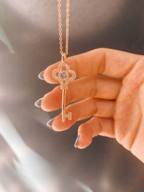 Lüks Altın ve Elmas Mücevher