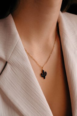 Lüks Altın ve Elmas Mücevher