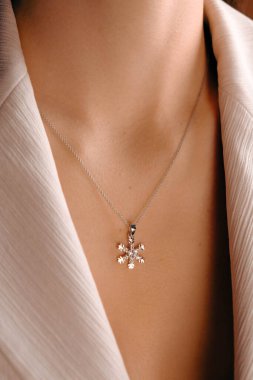 Lüks Altın ve Elmas Mücevher