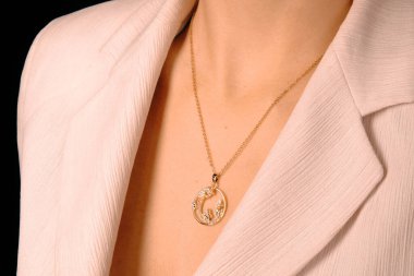 Lüks Altın ve Elmas Mücevher