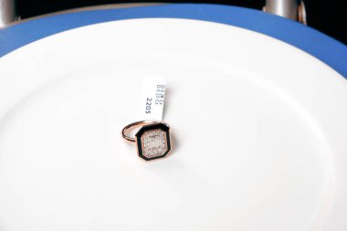 Lüks Altın ve Elmas Mücevher