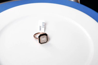 Lüks Altın ve Elmas Mücevher