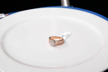 Lüks Altın ve Elmas Mücevher