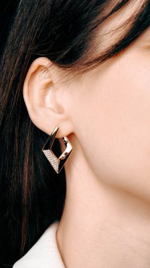 Lüks Altın ve Elmas Mücevher