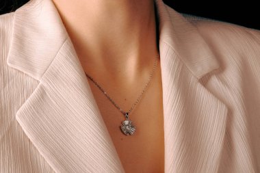 Lüks Altın ve Elmas Mücevher