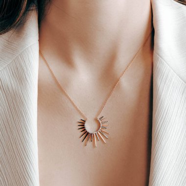 Lüks Altın ve Elmas Mücevher