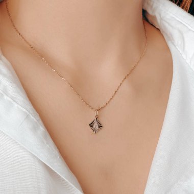 Lüks Altın ve Elmas Mücevher