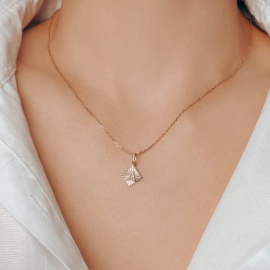 Lüks Altın ve Elmas Mücevher