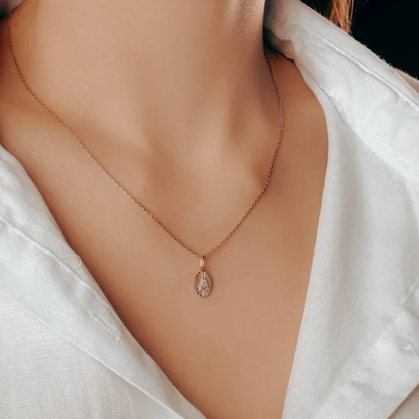 Lüks Altın ve Elmas Mücevher