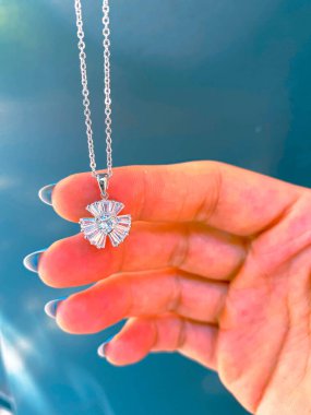 Lüks Altın ve Elmas Mücevher