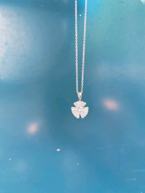 Lüks Altın ve Elmas Mücevher