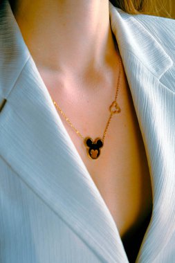 Lüks Altın ve Elmas Mücevher