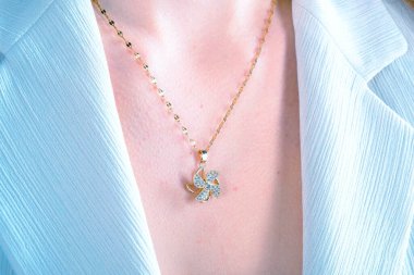 Lüks Altın ve Elmas Mücevher