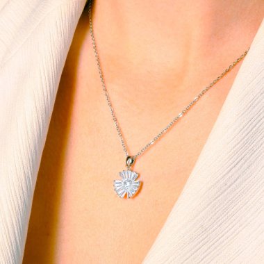 Lüks Altın ve Elmas Mücevher