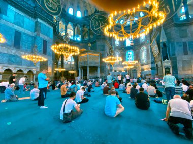 İstanbul 'daki Hagia Camii.