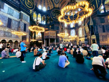 İstanbul 'daki Hagia Camii.