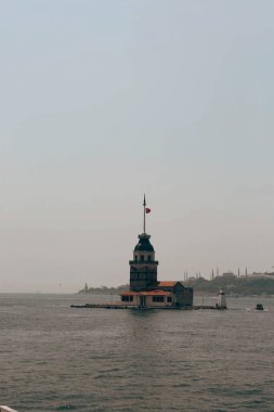 Bakire Kulesi, İstanbul, Türkiye; Leander Kulesi olarak da bilinen Kz Kulesi (Leandros Kulesi))