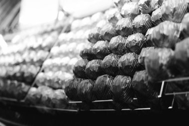 bir sürü değişik çikolatalı pralin