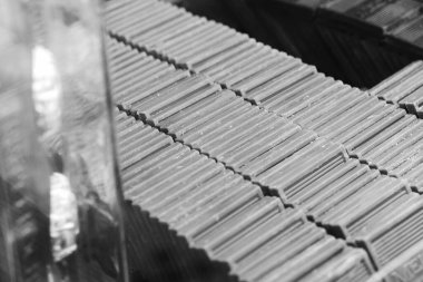 bir sürü değişik çikolatalı pralin