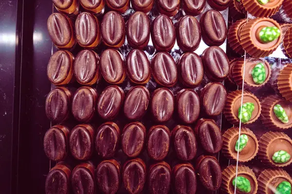 Una Gran Cantidad Variedad Pralinés Chocolate — Foto de Stock