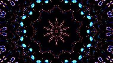 Parlayan güzel soyut bir kaleydoskop, ince hareketleri düzenleyen parlak bir ışık.