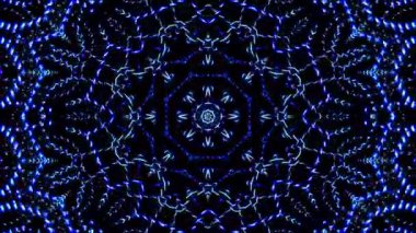 Parlayan güzel soyut bir kaleydoskop, ince hareketleri düzenleyen parlak bir ışık.