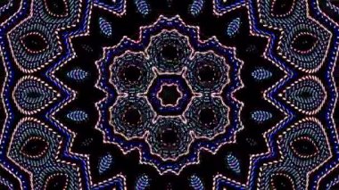 Parlayan güzel soyut bir kaleydoskop, ince hareketleri düzenleyen parlak bir ışık.